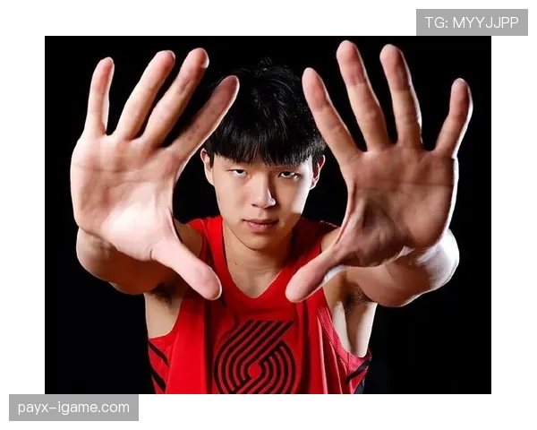 杨瀚森训练完直接去吃米其林三星，这谁顶得住啊